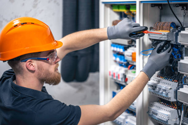 Best 24-Hour Electrician  in Moorestown Lenola, NJ